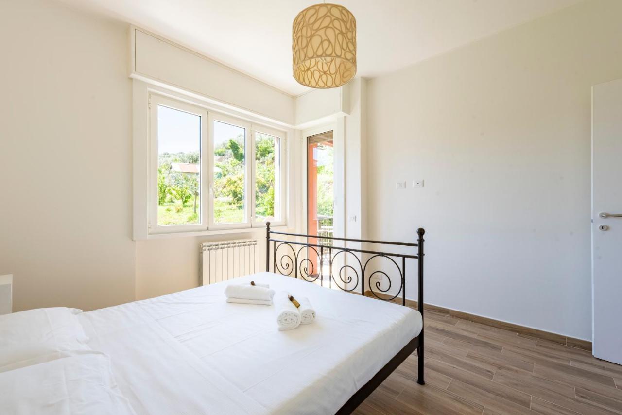 Joivy Lele Apartment With Swimming Pool Rapallo Exterior foto